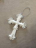 Croix blanche et argent